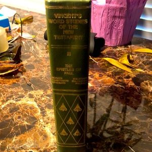 - VINCENT'S WORD STUDIES IN THE NEW TESTAMENT VOLUME III HARDCOVER 

Mom